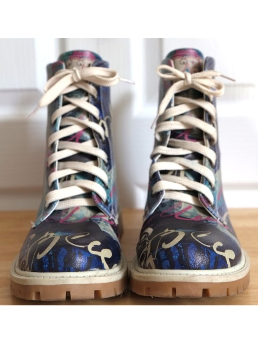 *SOLD* Goby "Music" lace-up boots - Picture 2 of 8